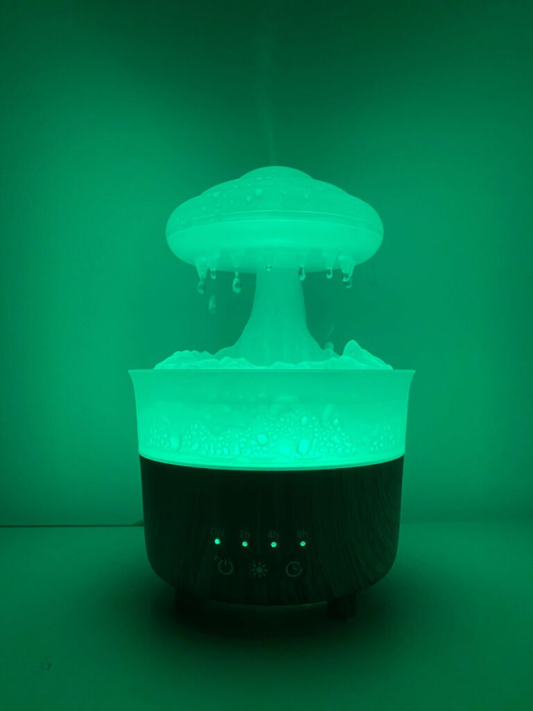 Cliente disfrutando de los beneficios del humidificador de aceites esenciales en casa